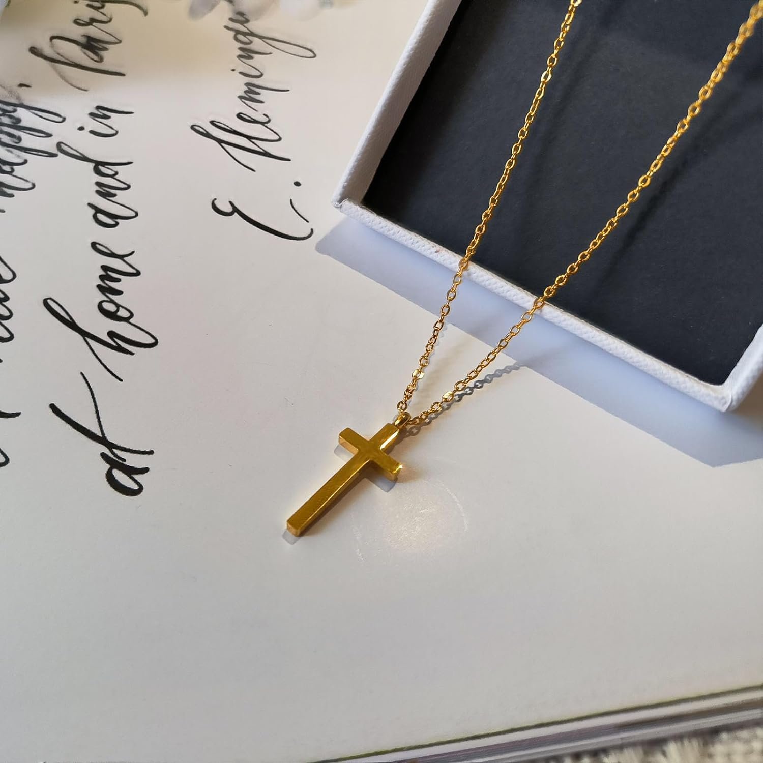 Cross Necklace for Women, 14K Gold Plated Cross Necklace Stainless Steel Minimalist Dainty Gold Cross Pendant Simple Religious Belief Necklaces for Women Gold Jewelry for Women